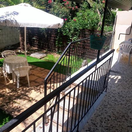 Néa Péramos Anais Apartment المظهر الخارجي الصورة